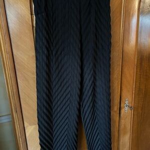 Chevron Black Textured Pants and Green crinkle top